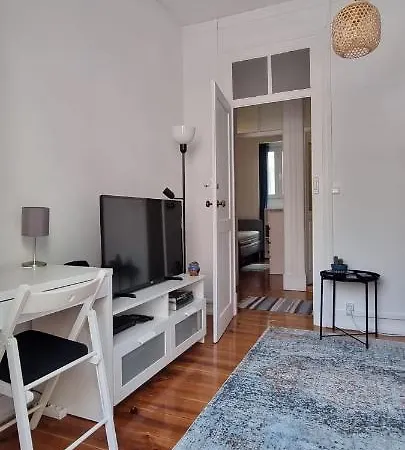 Apartment Charming To Rent Lissabon